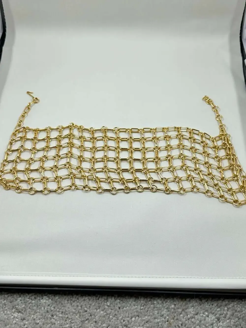 Vintage 1950s Gold Tone Chain Maille Statement Bib Necklace - Picture 5 of 5